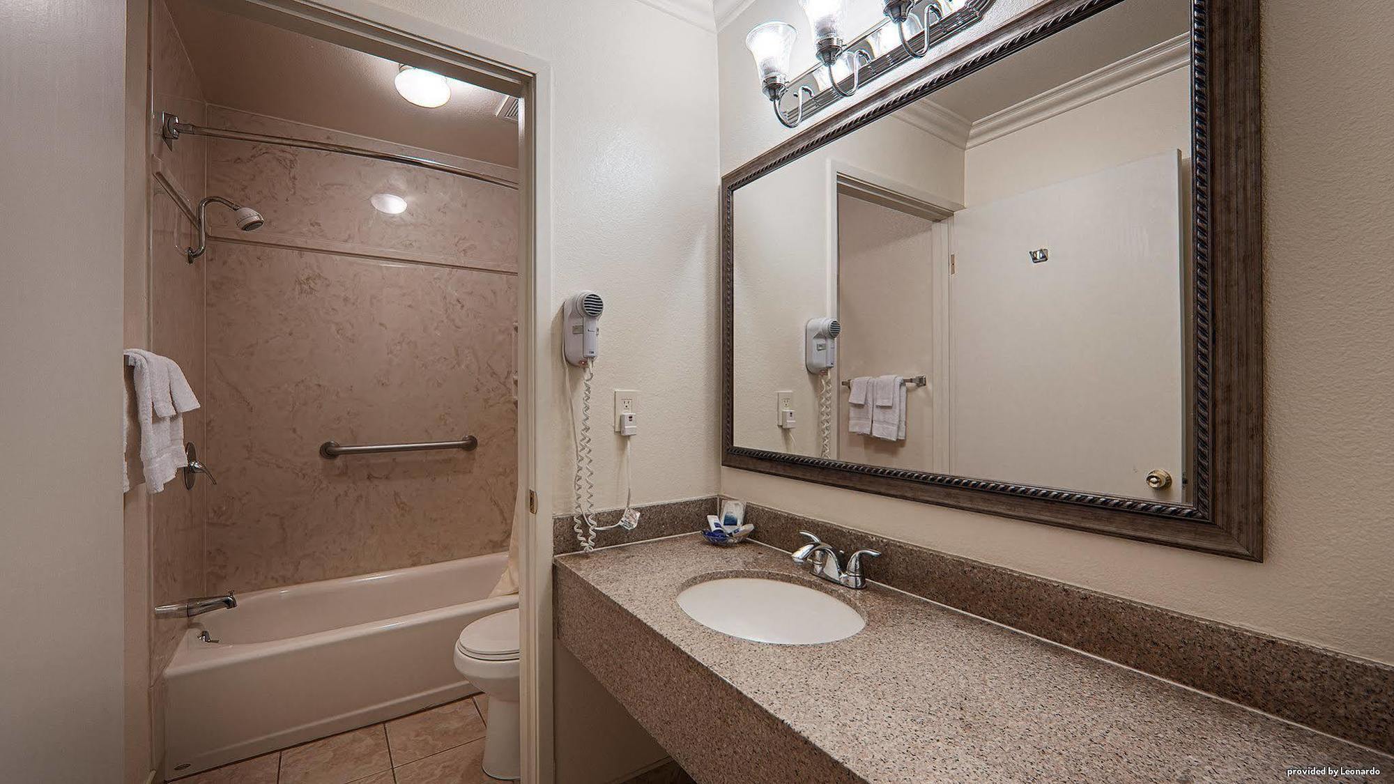Surestay Hotel By Best Western הוליסטר מראה חיצוני תמונה
