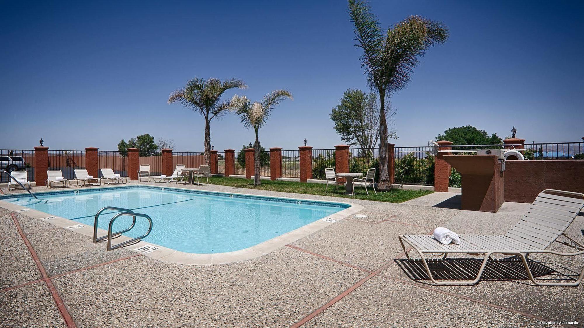 Surestay Hotel By Best Western הוליסטר מראה חיצוני תמונה