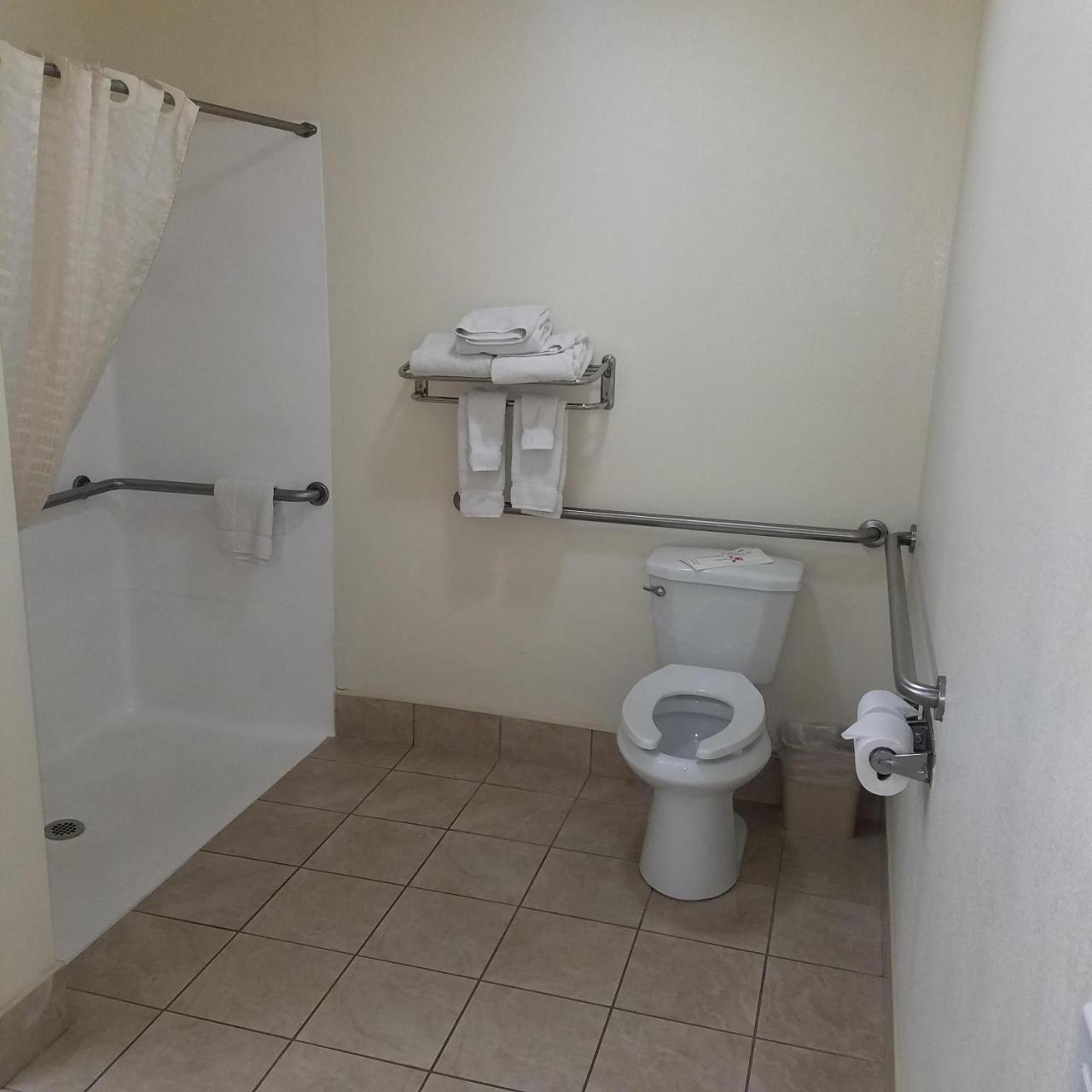 Surestay Hotel By Best Western הוליסטר מראה חיצוני תמונה