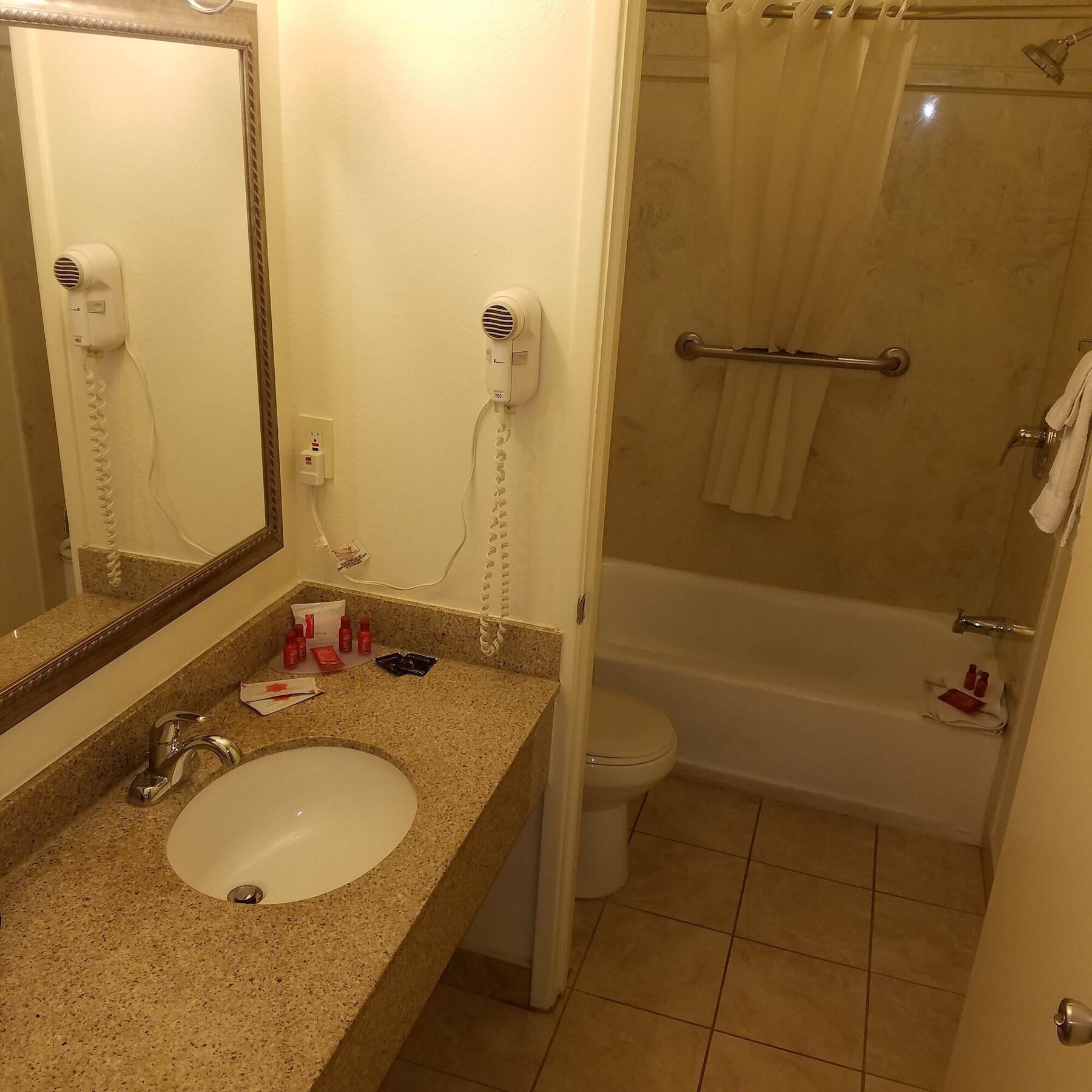 Surestay Hotel By Best Western הוליסטר מראה חיצוני תמונה